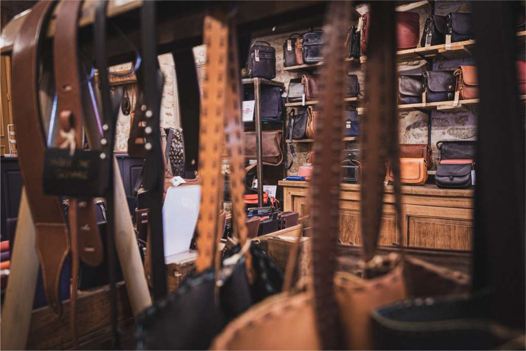 Roch&Gaston, ceintures et maroquinerie en cuir à Périgueux, en Dordogne