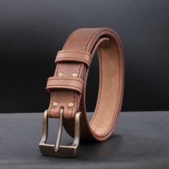 ceinture en cuir bovin marron vintage avec boucle en laiton dorée