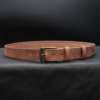ceinture en cuir bovin marron vintage avec boucle en laiton dorée